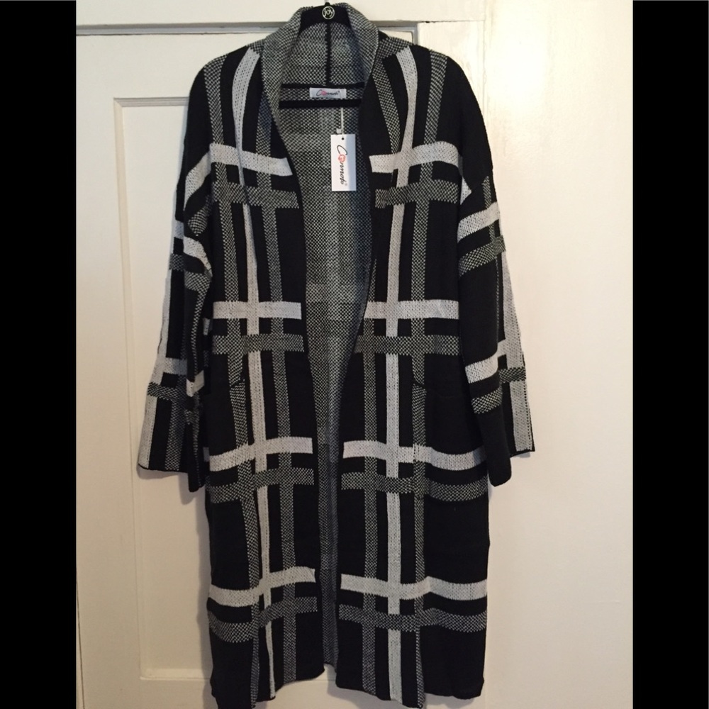 Black design long cardigan